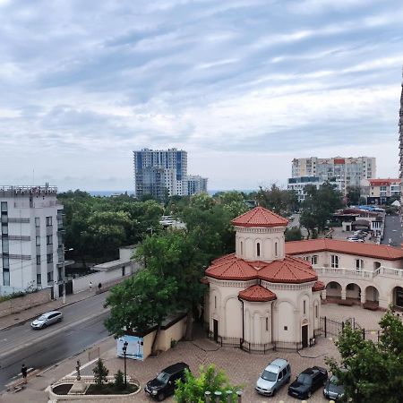 Квартира На 10-Й Фонтана Odessa Exterior foto